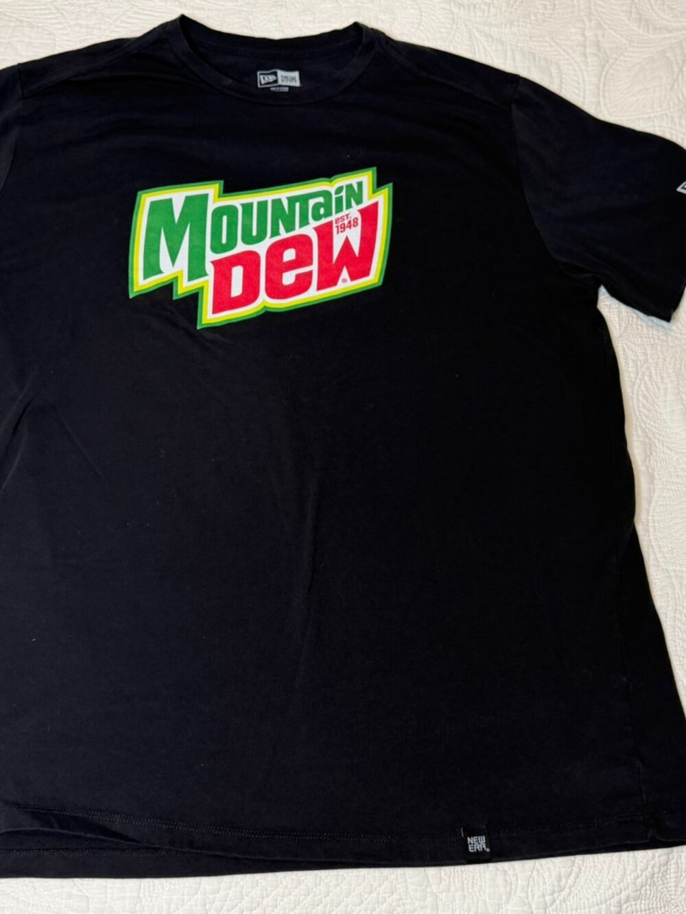 New Era Mountain Dew T-Shirt XL Black Soda Logo Graphic Tee Made in Vietnam